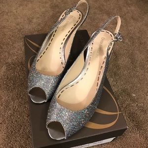 Like new Enzo angiolini slingback silver glitter